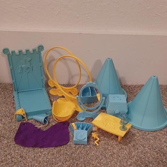 Hasbro Other - My Little Pony Dream Castle Accessories